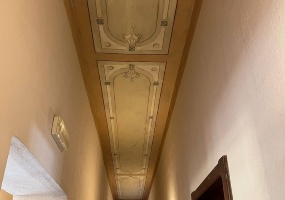 Casa Melis, interni, dettaglio corridoio piano terra Casa Melis, interni, dettaglio corridoio piano terra