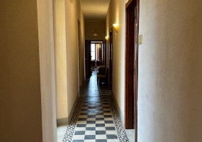 Casa Melis, interni, corridoio piano primo Casa Melis, interni, corridoio piano primo