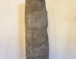 Cippo miliare in arenaria n. 1 Cippo miliare in arenaria n. 1