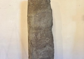 Cippo miliare in arenaria n. 1 Cippo miliare in arenaria n. 1