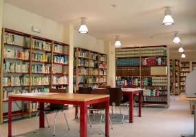 Biblioteca comunale, sala centrale Biblioteca comunale, sala centrale